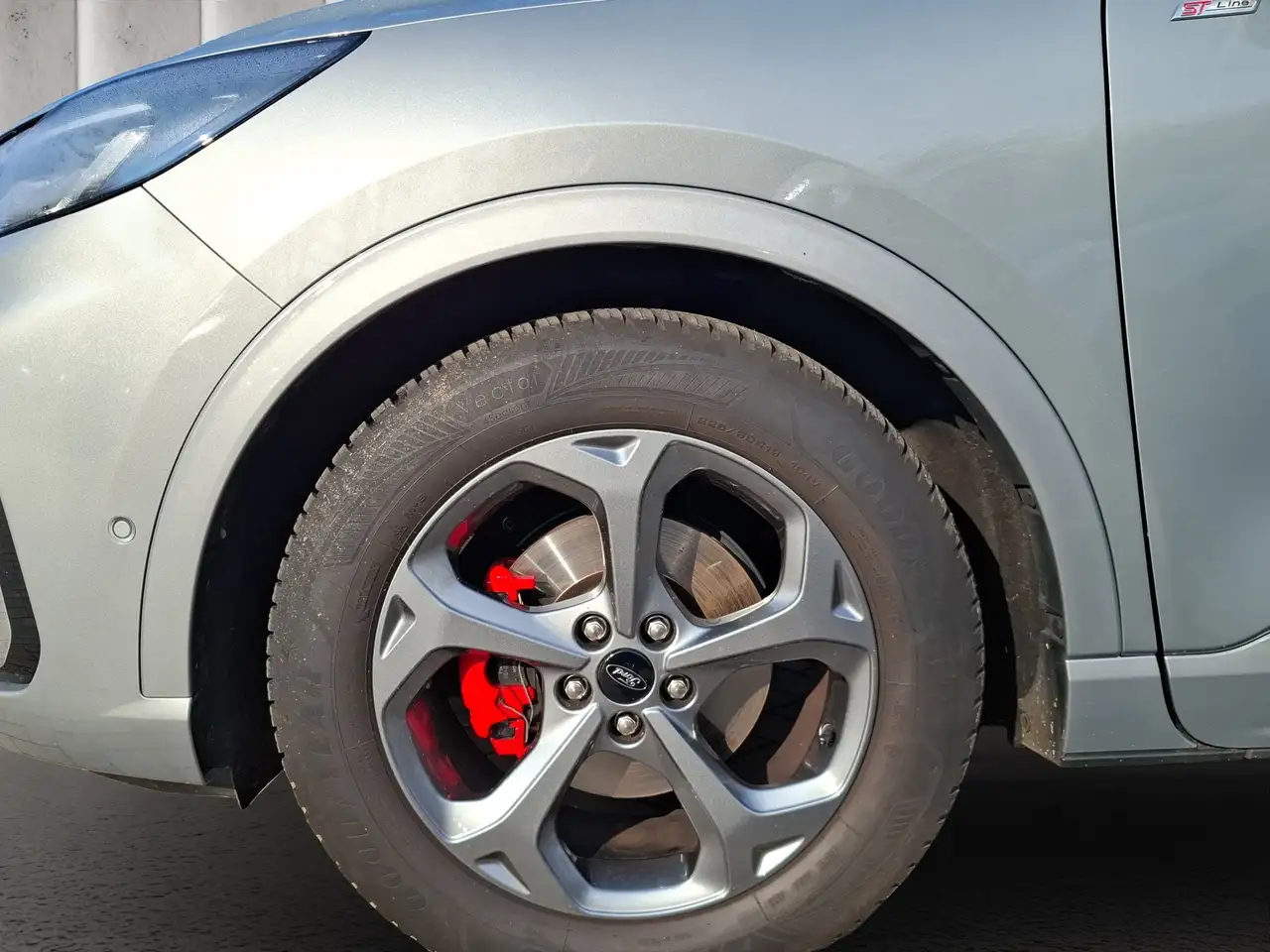 Ford Kuga ST-Line X*PANO*AHK*LED-MATRIX*360GRAD*ACC*NAVI*SOU — Vehicle gallery 9