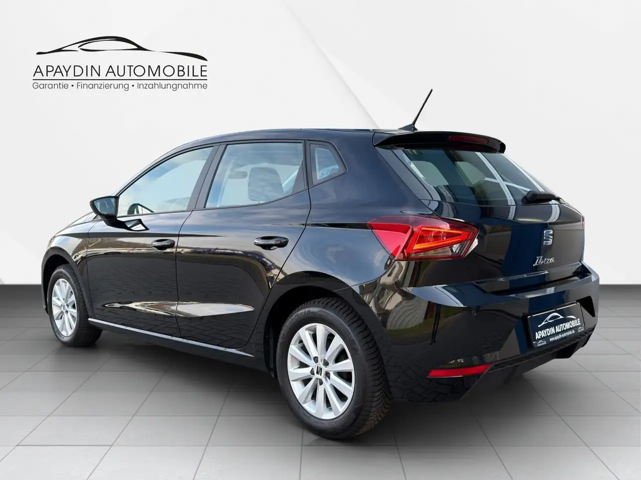 SEAT Ibiza 1.0 Style Lim. LED/R-KAM/PDC/ALU/SHZ/KLIMA — Vehicle gallery 3