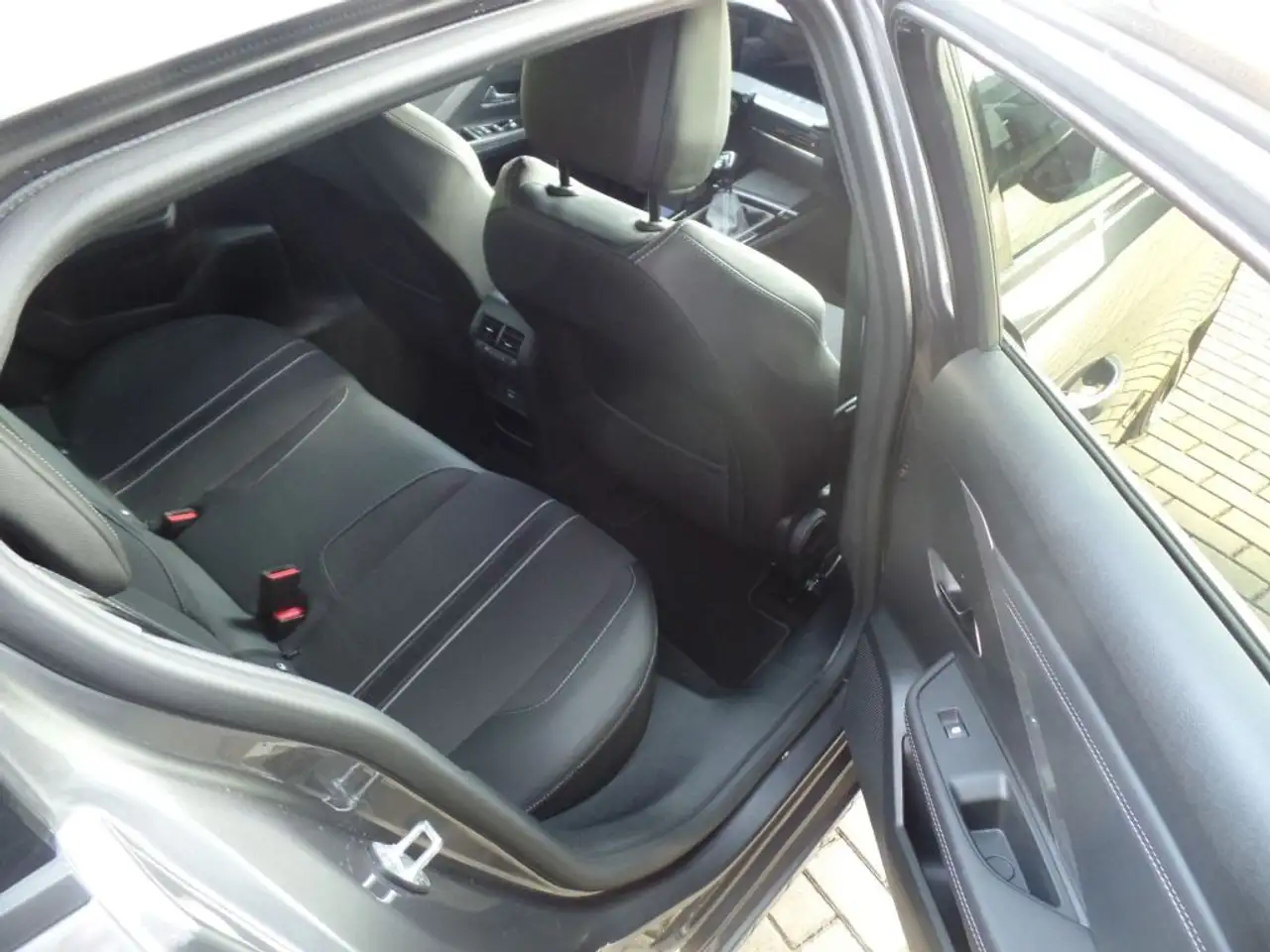 Opel Astra 1.2 Turbo GS — Galerie du véhicule 12