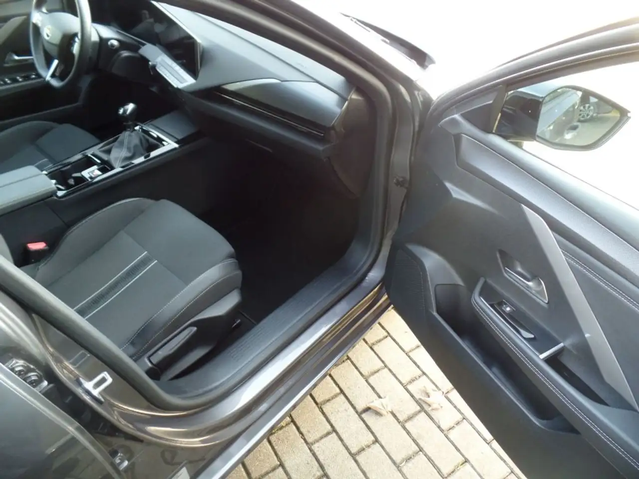 Opel Astra 1.2 Turbo GS — Galerie du véhicule 11