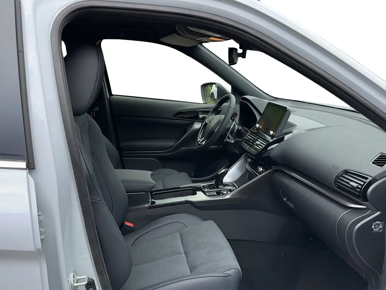 Mitsubishi Eclipse Cross Plus Select Black-Paket Plug-in Hybrid — Galería del vehículo 17