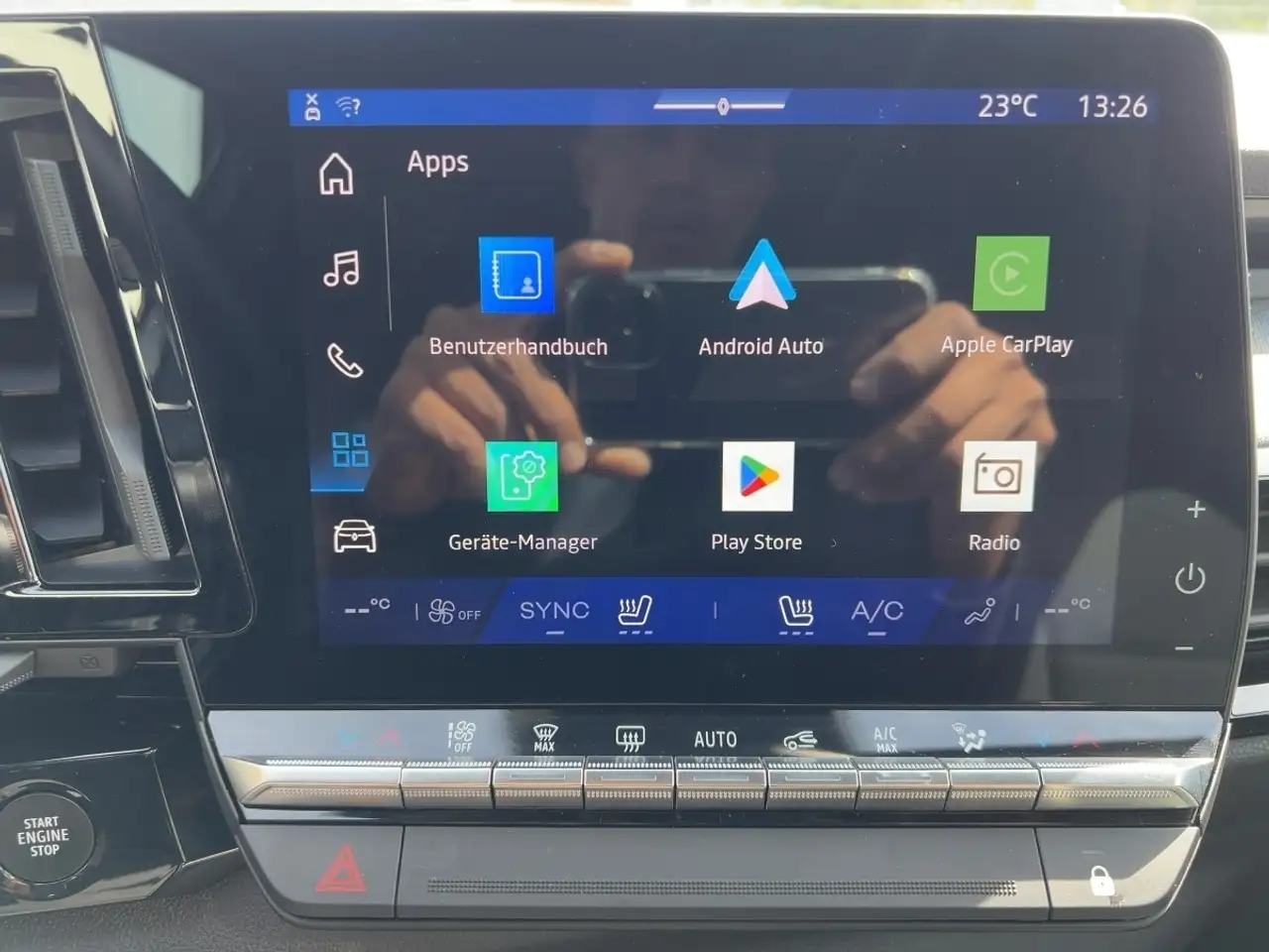 Renault Austral EVOLUTION TCe 160 AUTOMATIK RÜCKFAHRKAMERA — معرض صور السيارة 14