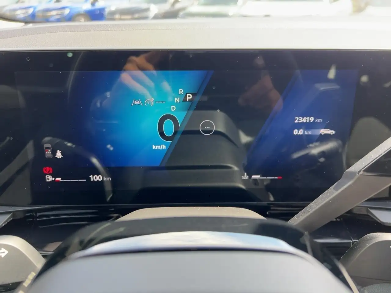 Renault Austral EVOLUTION TCe 160 AUTOMATIK RÜCKFAHRKAMERA — معرض صور السيارة 13