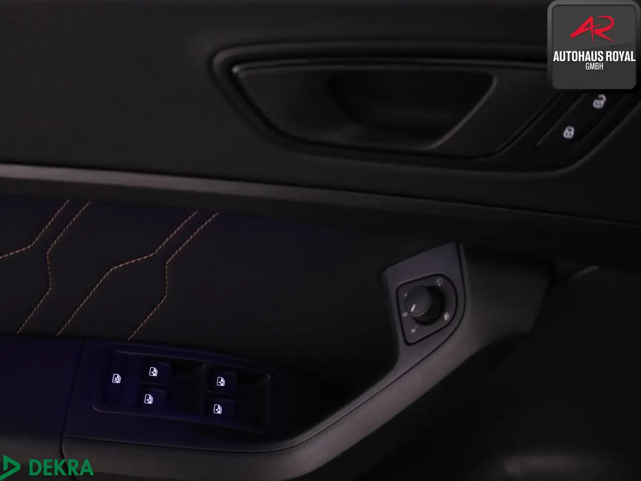 CUPRA Ateca 2.0 TSI 4Drive VZ KEYLESS,360°,CARPLAY,ACC — Galerie du véhicule 14