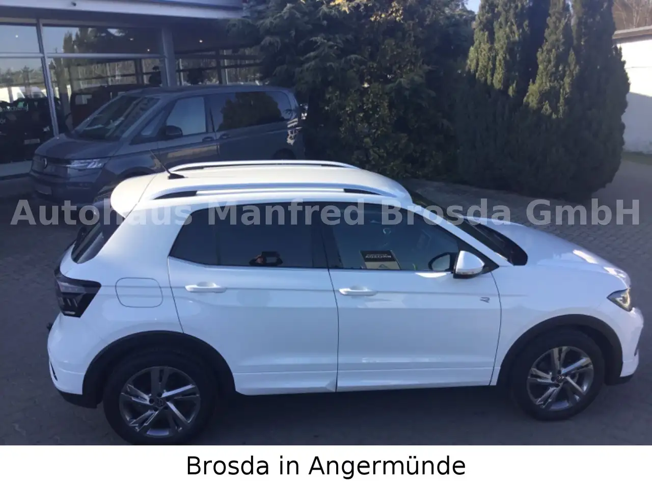 Volkswagen T-Cross 1.5 R-Line MATRIX KAM AHZ GJR 29% RABATT — معرض صور السيارة 8