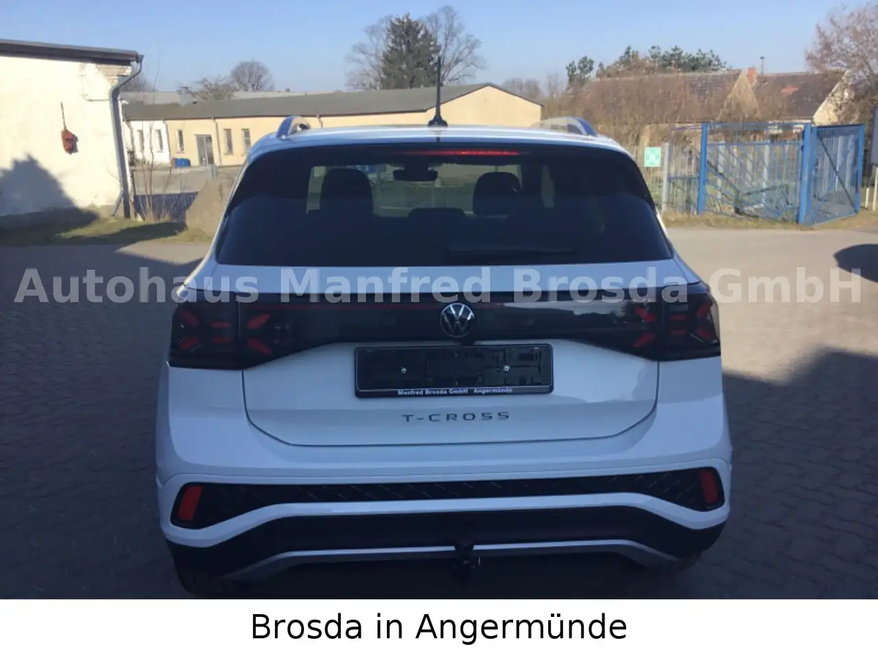 Volkswagen T-Cross 1.5 R-Line MATRIX KAM AHZ GJR 29% RABATT — معرض صور السيارة 6