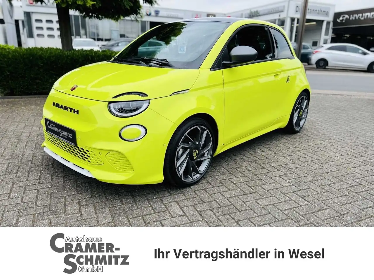 Abarth 500e Turismo — Wesel
