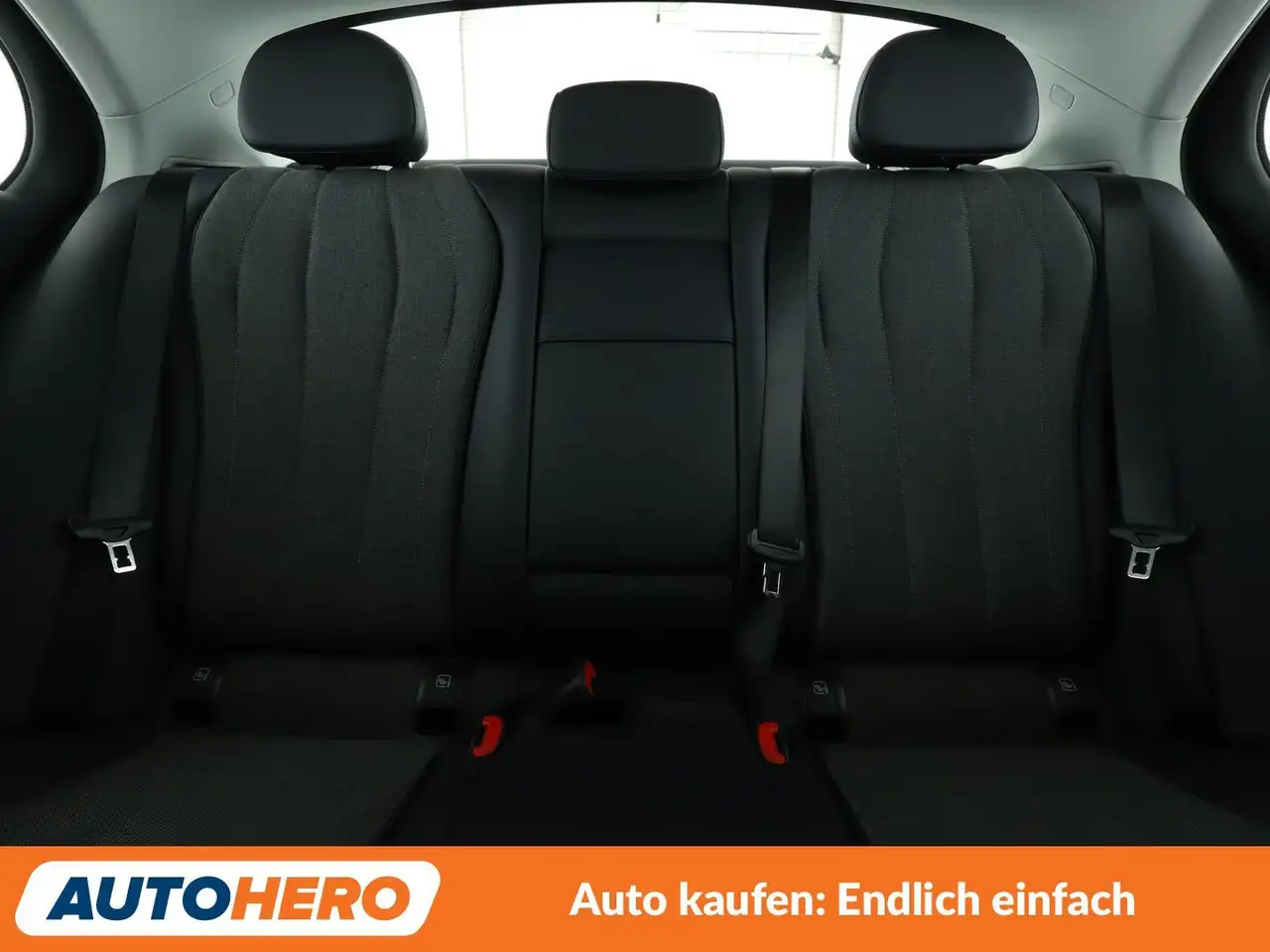 Mercedes-Benz E 200 E 200 Avantgarde Advanced Aut.*NAVI*LED*ACC*CAM* — معرض صور السيارة 15