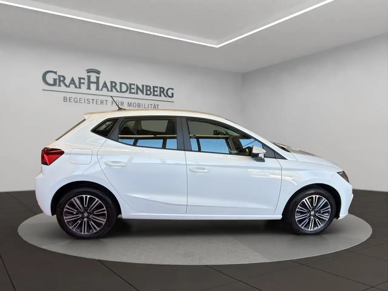 SEAT Ibiza Style 1.0 TSI Navi LED — Galería del vehículo 7