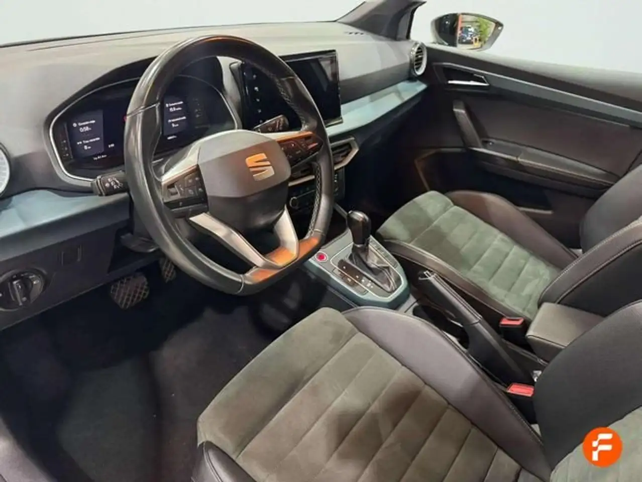 SEAT Arona 1.5 EcoTSI S&S Special Edition DSG7 150 — معرض صور السيارة 11