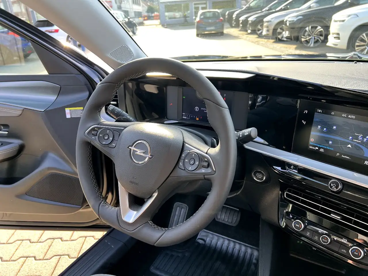 Opel Mokka 1.2 Turbo Elegance *LED Navi Sitzh.* — Galerie du véhicule 27