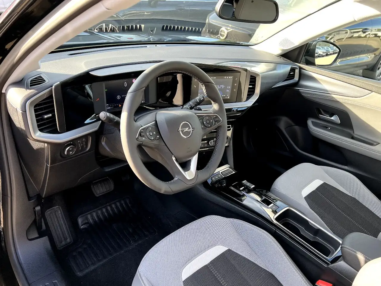 Opel Mokka 1.2 Turbo Elegance *LED Navi Sitzh.* — Galerie du véhicule 8