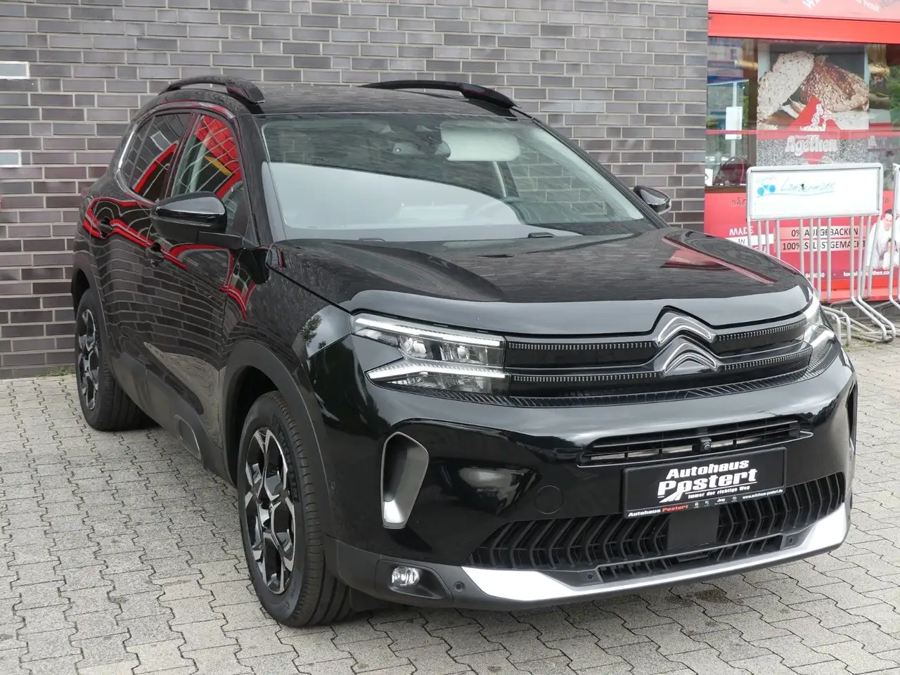 Citroen C5 Aircross Hybrid 136 ë-DSC6 Max — Vehicle gallery 3