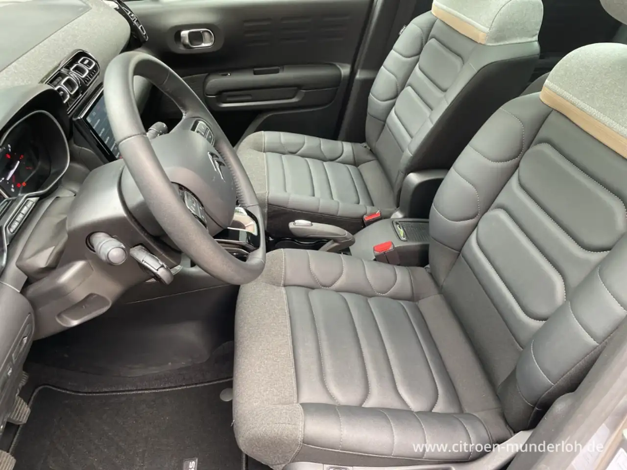 Citroen C3 Aircross PureTech 110 MAX NAVI PANORAMADACH KLIMAAUTOM. G — معرض صور السيارة 10
