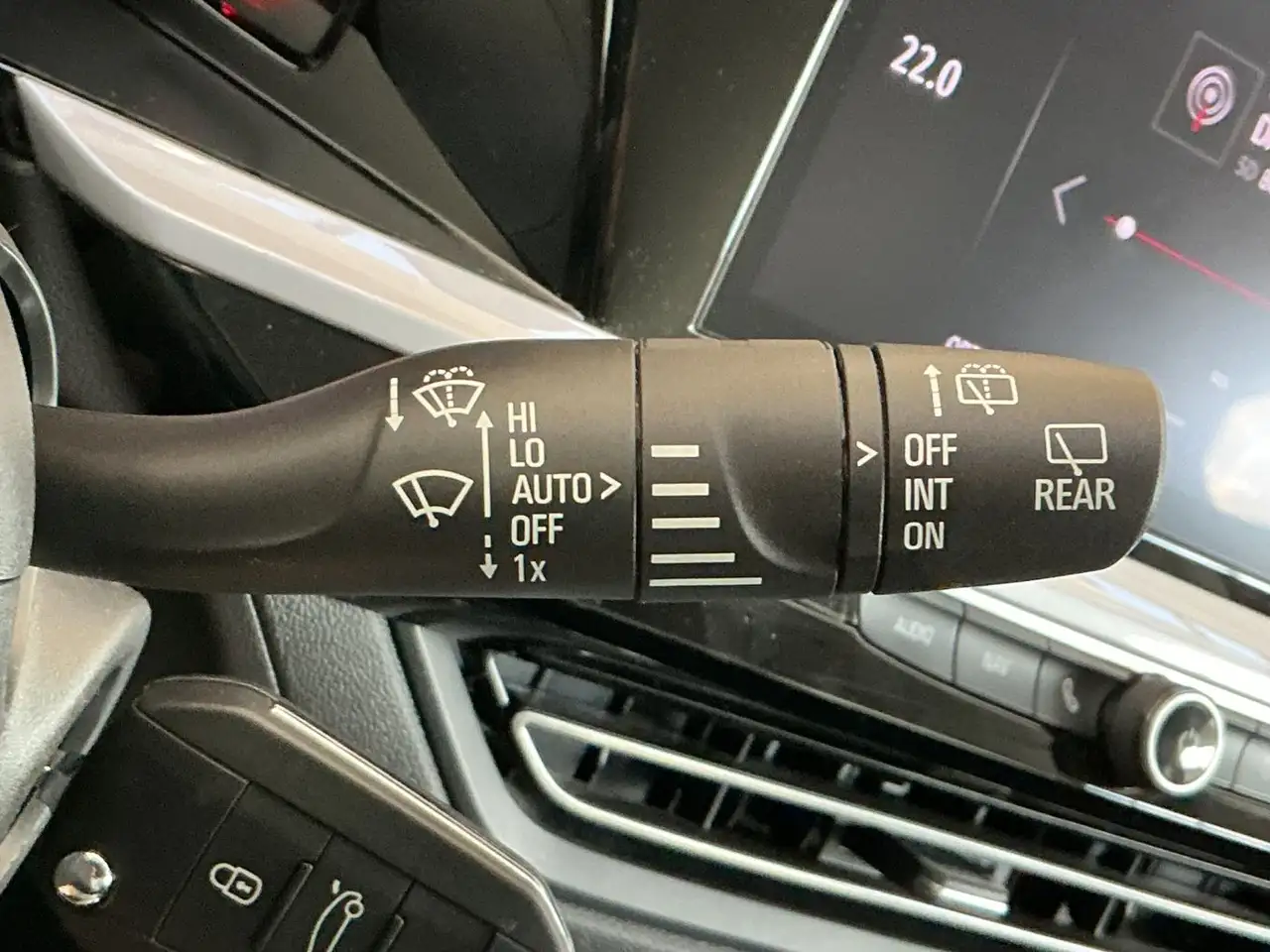 Opel Grandland 1.2 360°Kamera,PDC,Lenk+Sitzhzg,CarPlay — Galería del vehículo 21