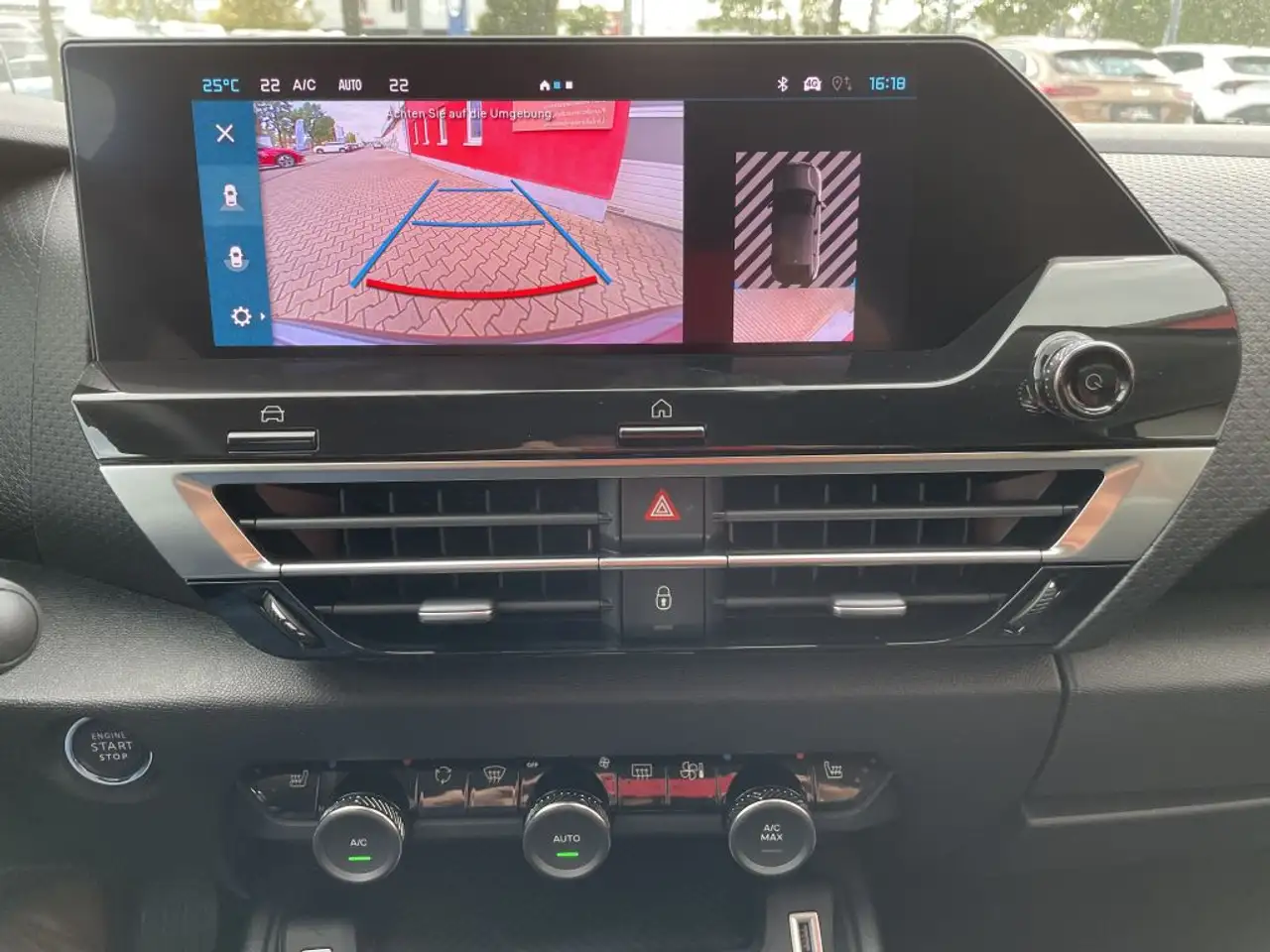 Citroen E-C4 Electric e-C4 Elektro 136 Shine + Kälte-Paket ! — Vehicle gallery 15