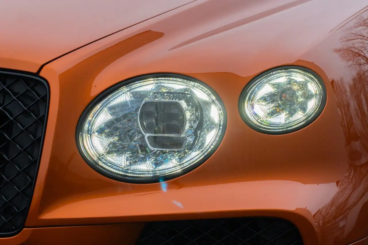 Bentley Bentayga S 4WD MASSAGE.MATRIX.ACC.AHK NEUZUSTAND — Vehicle gallery 9