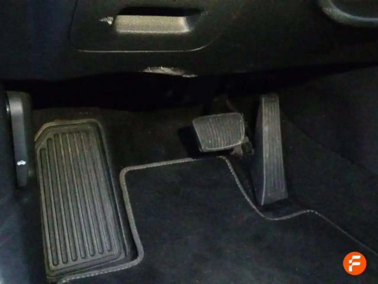 Kia Sportage 1.6 T-GDi PHEV 198kW (265CV) Drive 4x4 — معرض صور السيارة 24