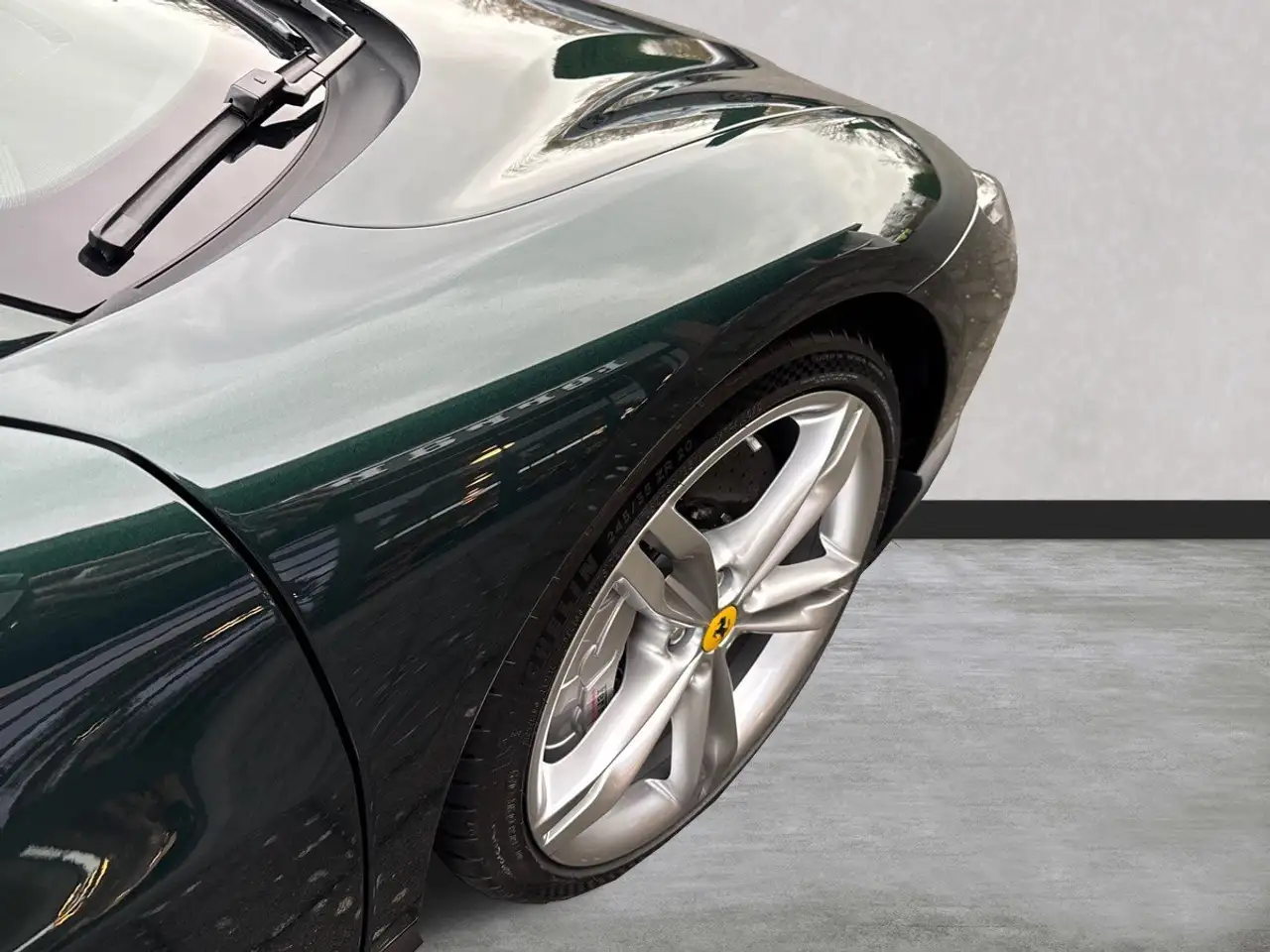 Ferrari 296 GTS 40.000€ an Optionals — معرض صور السيارة 11