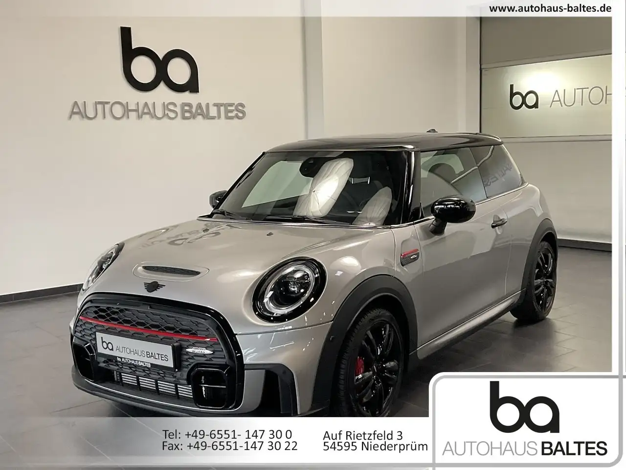 MINI John Cooper Works JCW 17"/Pano/Park/HuD/Navi/LED/Kam/Black — Prüm