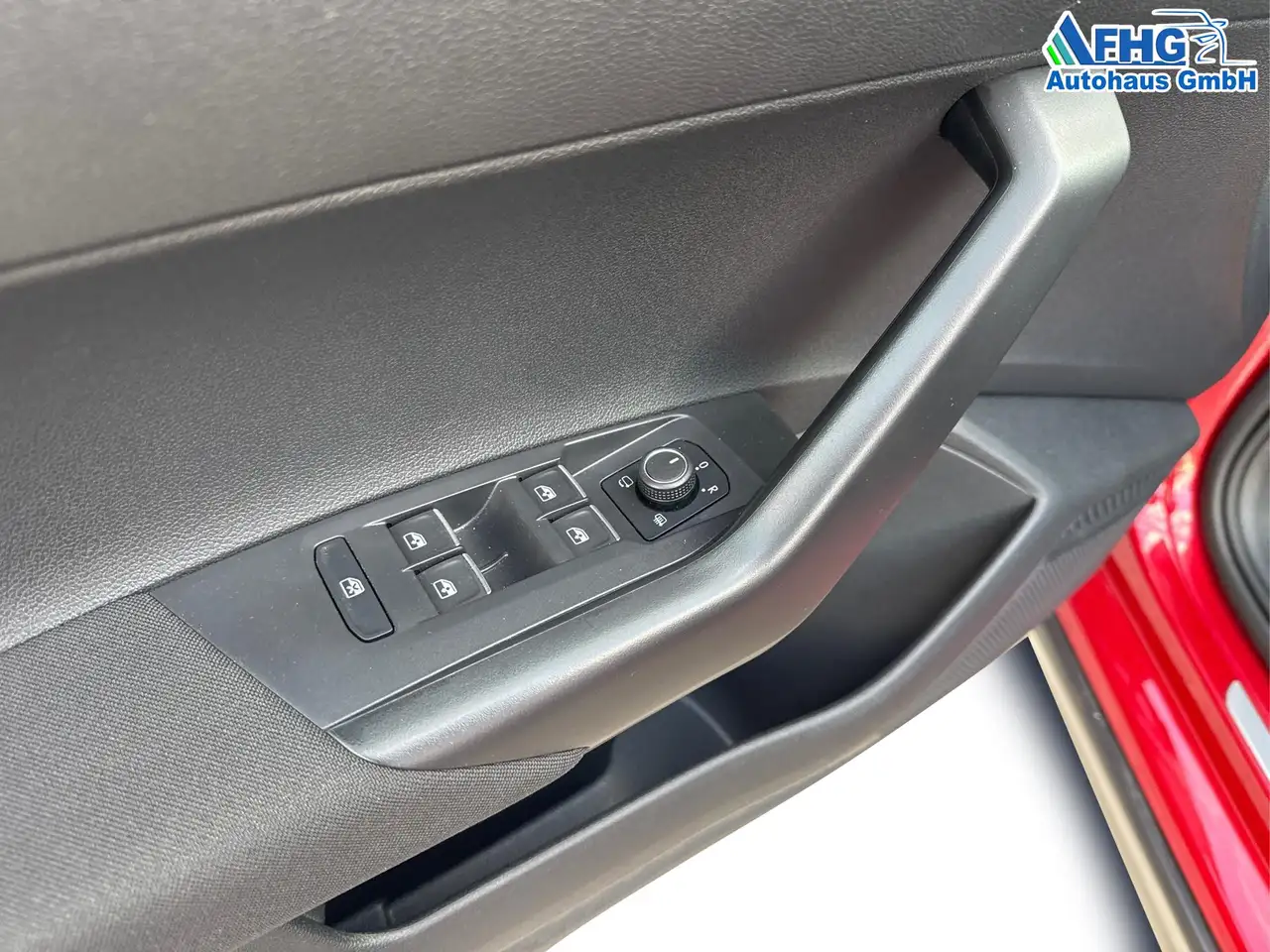 Volkswagen Taigo Life 1.0 TSI 7-Gang-DSG Move 81 kW (110 PS), Au... — Vehicle gallery 14