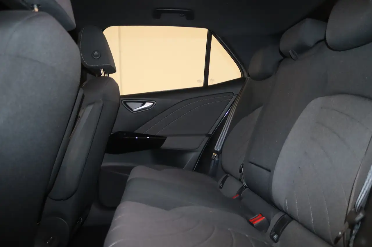 Volkswagen ID.3 Pro 150 kW 62 kw h-CCS-LED-PDC-AMBIENTE- — Vehicle gallery 11