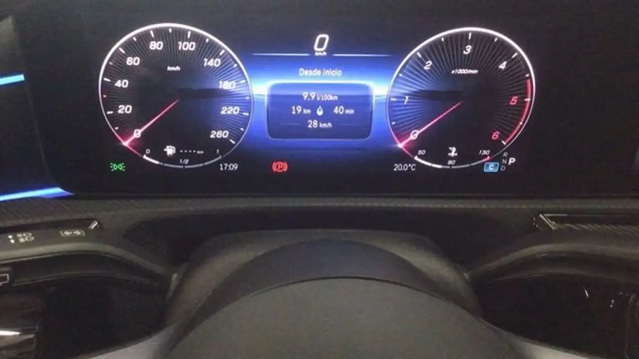 Mercedes-Benz A 180 d — معرض صور السيارة 18