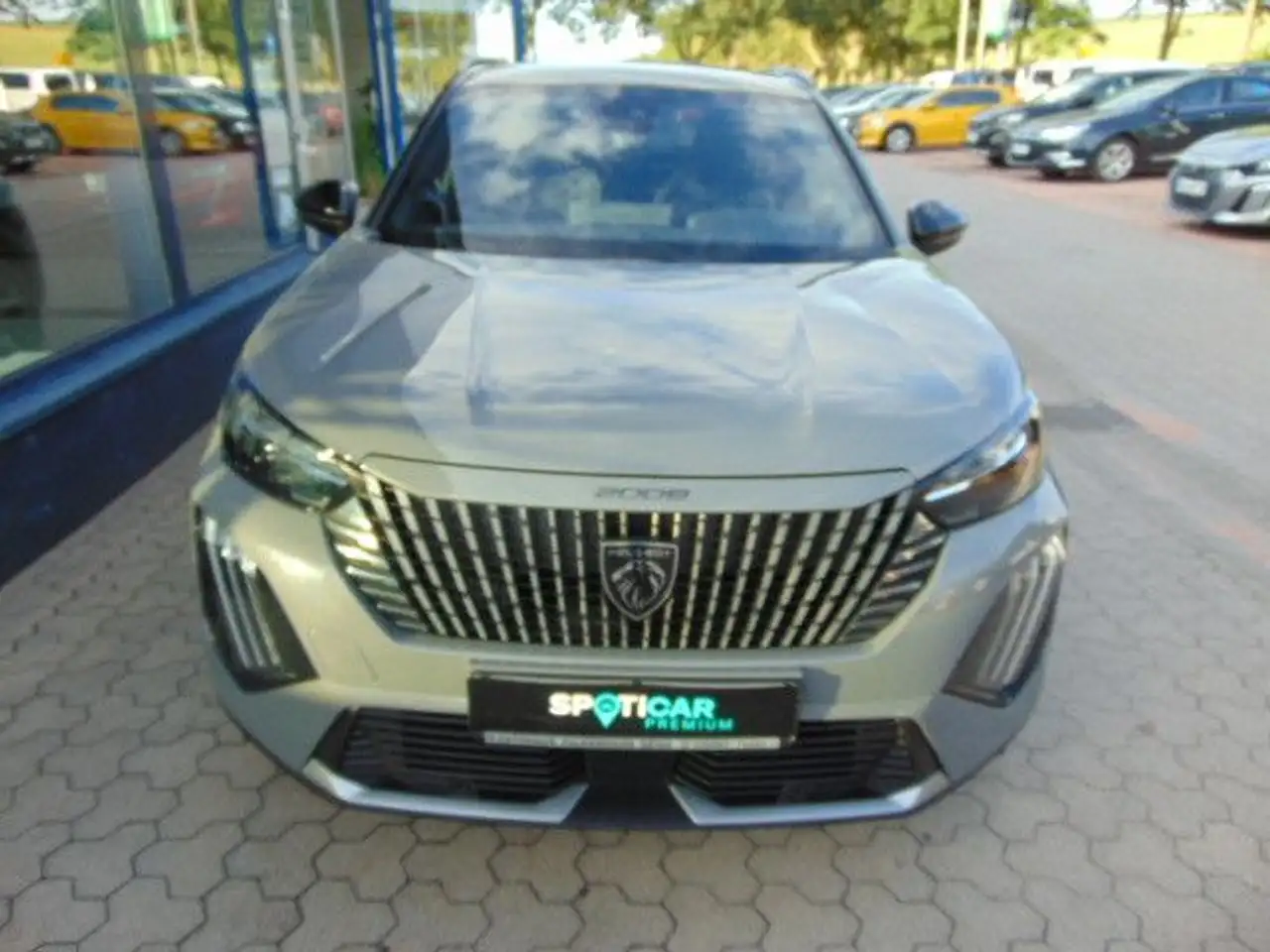 Peugeot 2008 GT — معرض صور السيارة 3