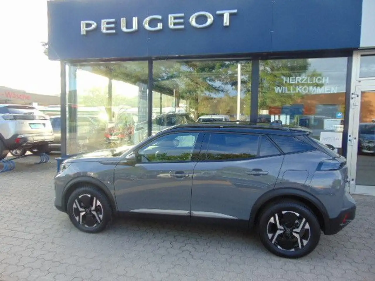 Peugeot 2008 GT — معرض صور السيارة 7