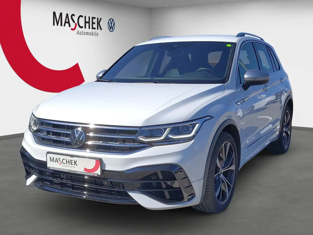 Volkswagen Tiguan R 2.0 TSI inkl. WR! Navi Keyless Rear View — Galería del vehículo 2
