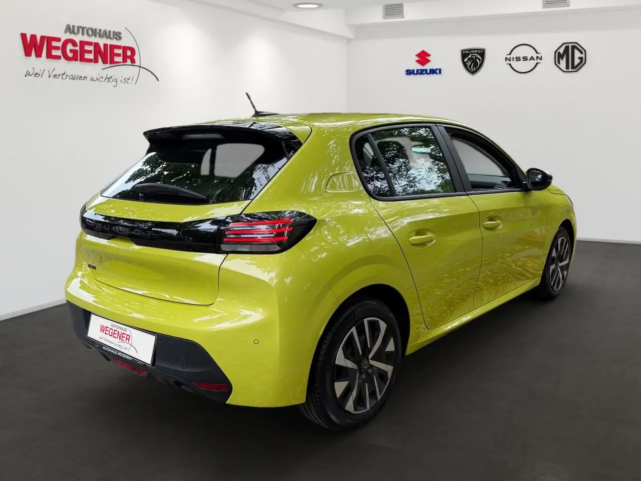 Peugeot 208 Active 1.2 PureTech 75 Kessy*SHZ*PDC hinten — Galería del vehículo 3