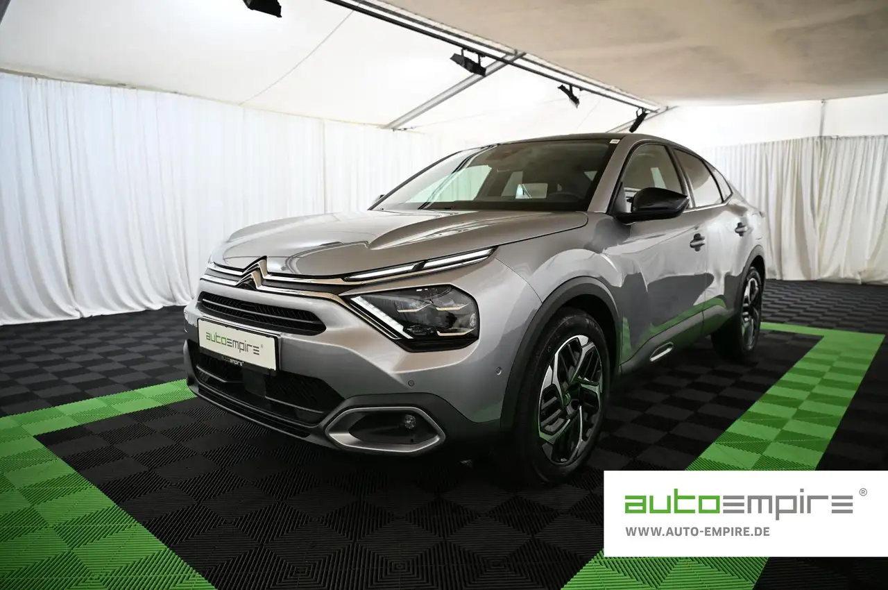 Citroen C4 X 1.2 PT EAT8 130 MAX LED/NAV/SOUND/PANO/H-UP/18 — Butzbach