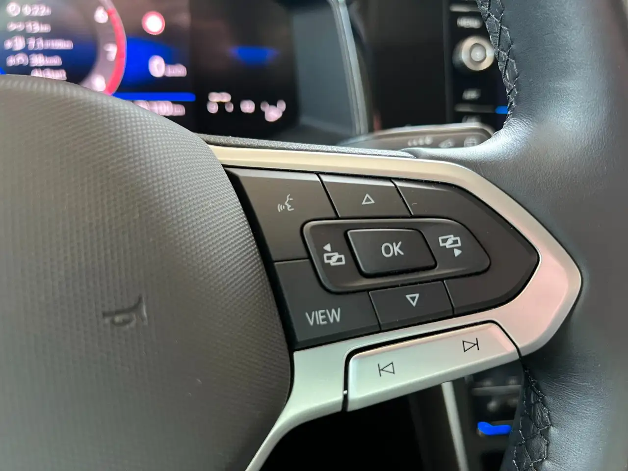 Volkswagen Polo Life Digital Cockpit / LED / Klimaauto. — Vehicle gallery 21