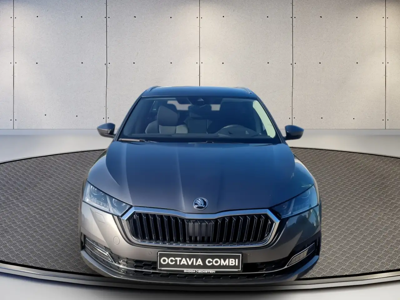 Skoda Octavia Combi Style 1.5TSI+ Navi+Matrix+Komfort — معرض صور السيارة 4