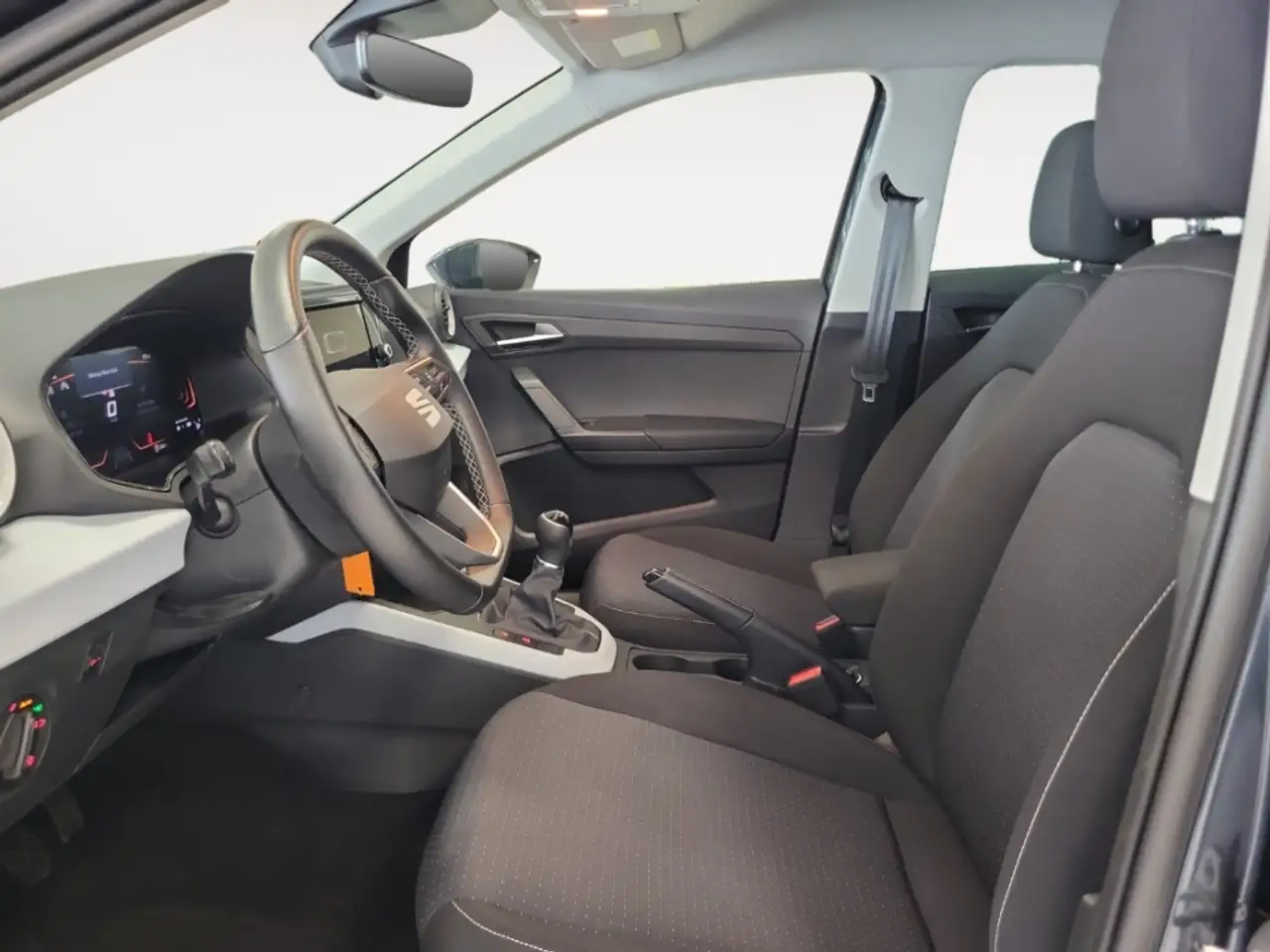 SEAT Arona Style Edition ALLWETTER LED DIG-DISPLAY KAMERA SIT — معرض صور السيارة 9