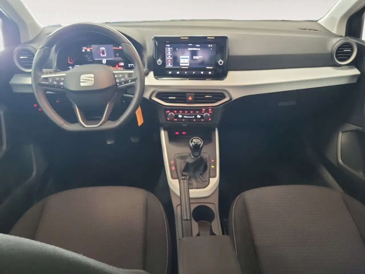 SEAT Arona Style Edition ALLWETTER LED DIG-DISPLAY KAMERA SIT — معرض صور السيارة 13