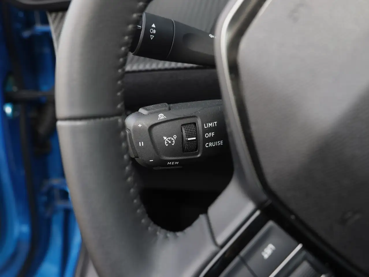 Peugeot 2008 Allure — معرض صور السيارة 7