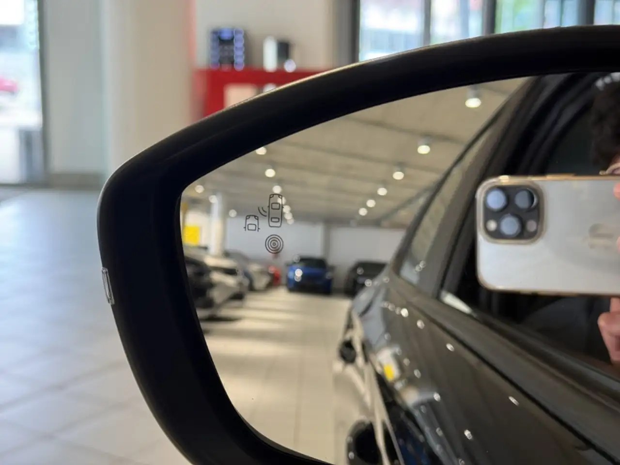 Opel Corsa Edition 1.2 LED DAB SHZ LenkradHZG Spurhalteass. — معرض صور السيارة 21