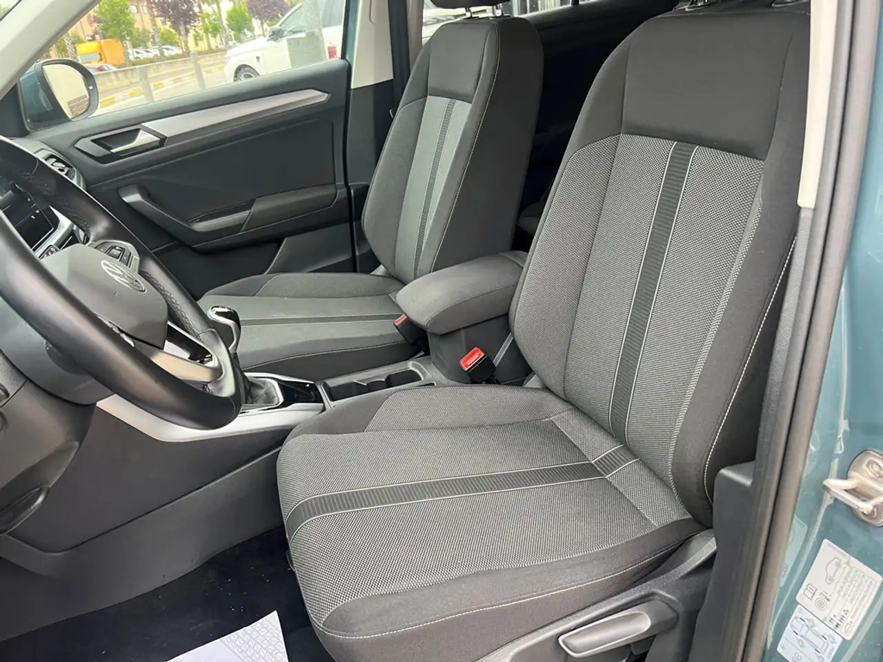 Volkswagen T-Roc 1.5 TSI Dark 110KW — Galería del vehículo 29