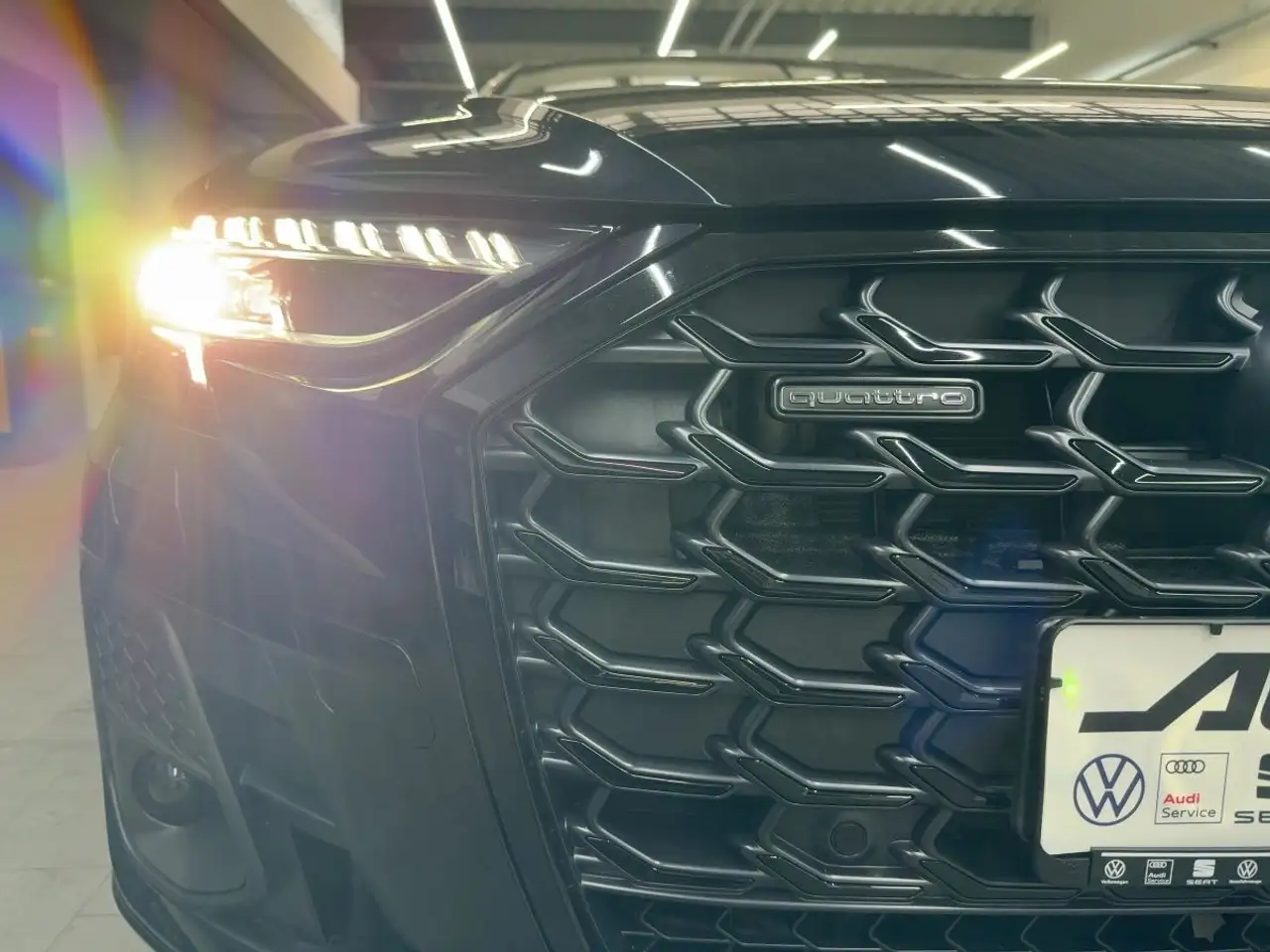 Audi A8 3.0 V6 60 TFSI e S-line Matrix LED Pano Bang — معرض صور السيارة 22
