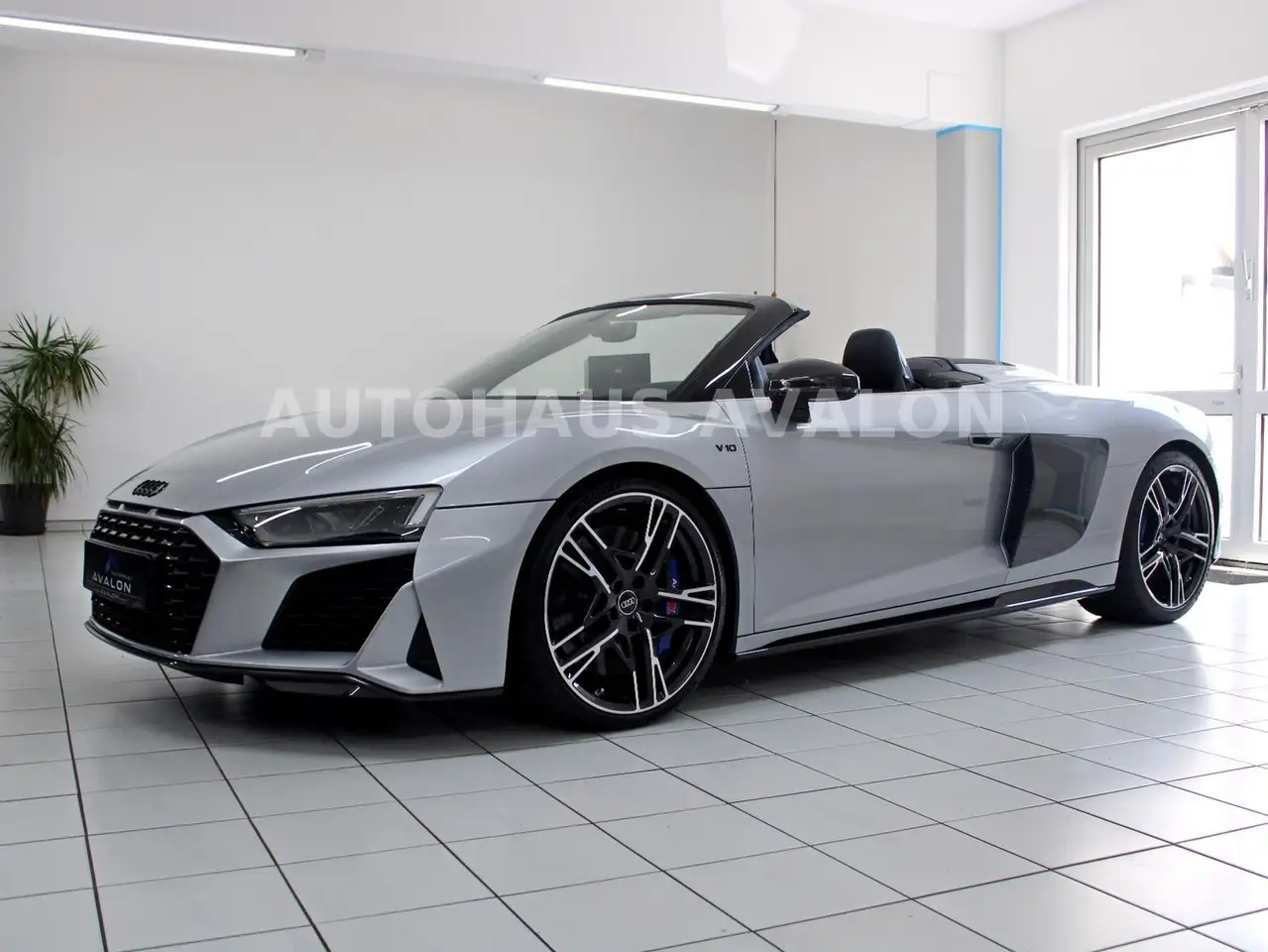 Audi R8 Spyder V10 performance quattro*AUDI-GAR.06/28 — Vehicle gallery 2