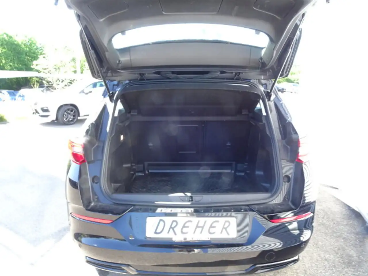 Opel Grandland Grandland 1.2 Turbo GS Line Klima/Kamera/PDC/LM BC — Galería del vehículo 25