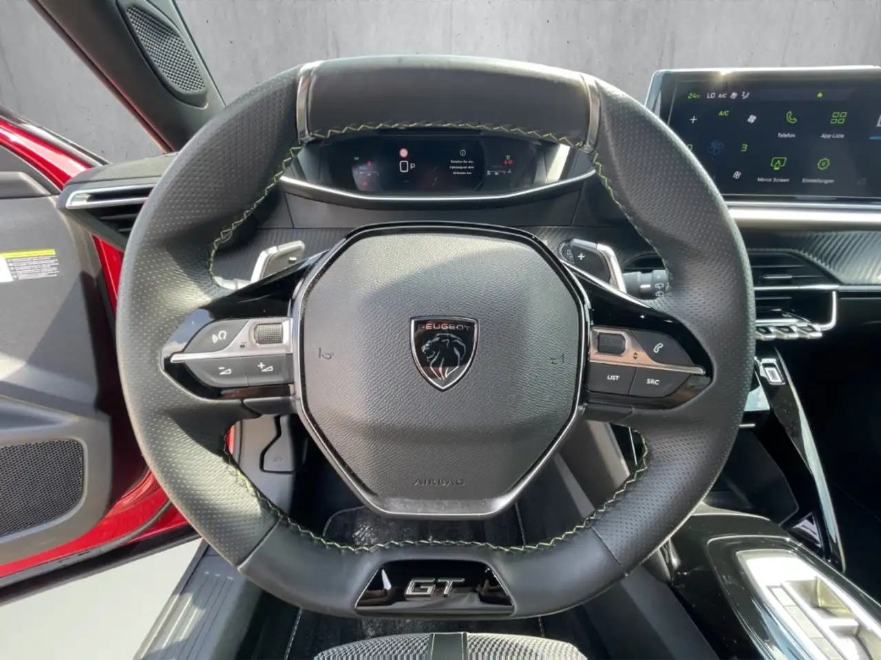 Peugeot 2008 GT PT 130 EAT8 Navi LED Apple CarPlay Android Auto — Galerie du véhicule 10