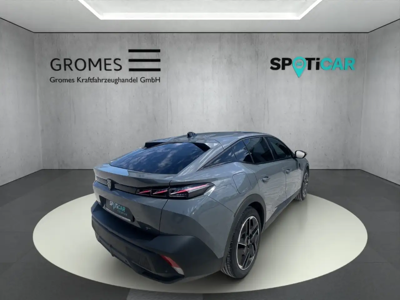 Peugeot 408 GT PT130 EAT8 El. Panodach El. Sitz Focal Kamera L — معرض صور السيارة 3