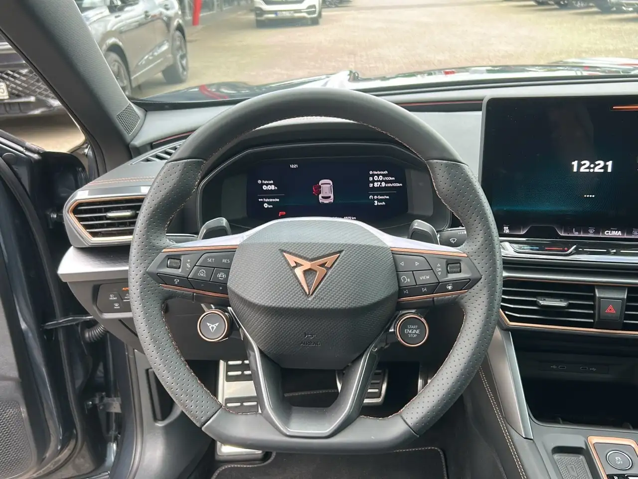CUPRA Formentor VZ HYBRID 200KW Matrix/Pano/Sennheiser — Galería del vehículo 13
