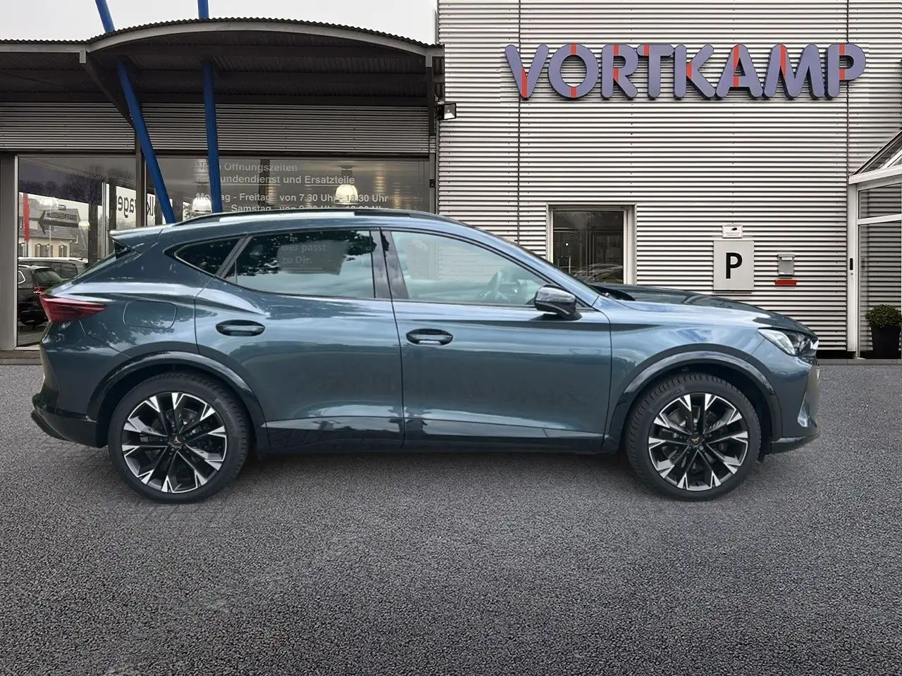 CUPRA Formentor VZ HYBRID 200KW Matrix/Pano/Sennheiser — Galería del vehículo 5