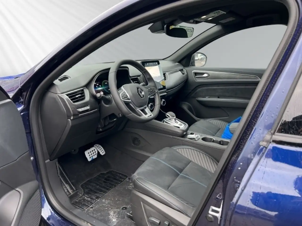 Renault Arkana ESPRIT ALPINE Full Hybrid 145 — Vehicle gallery 7
