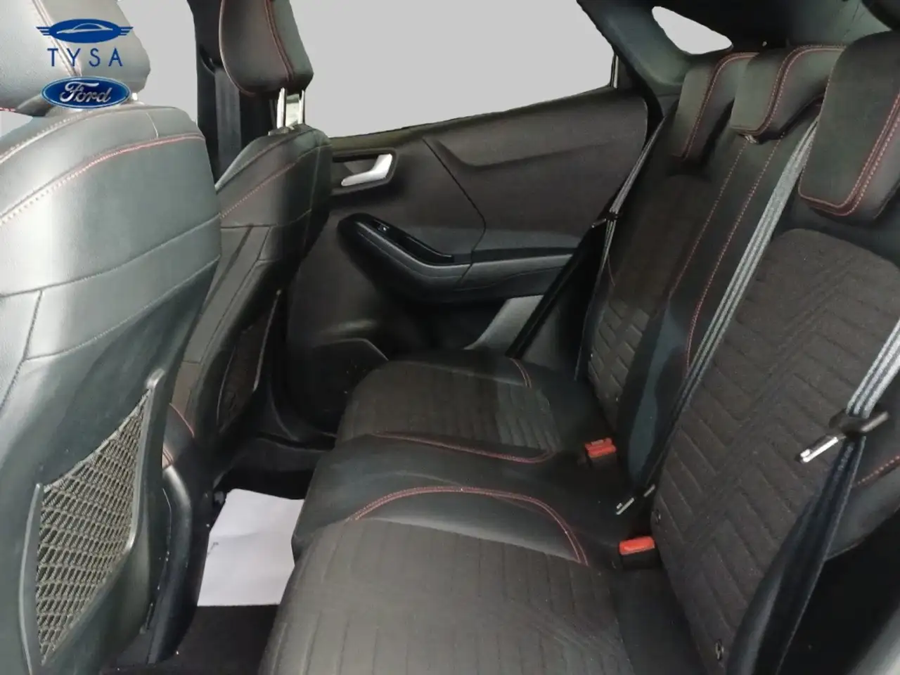 Ford Puma 1.0 EcoBoost MHEV ST-Line X 125 — Galerie du véhicule 10