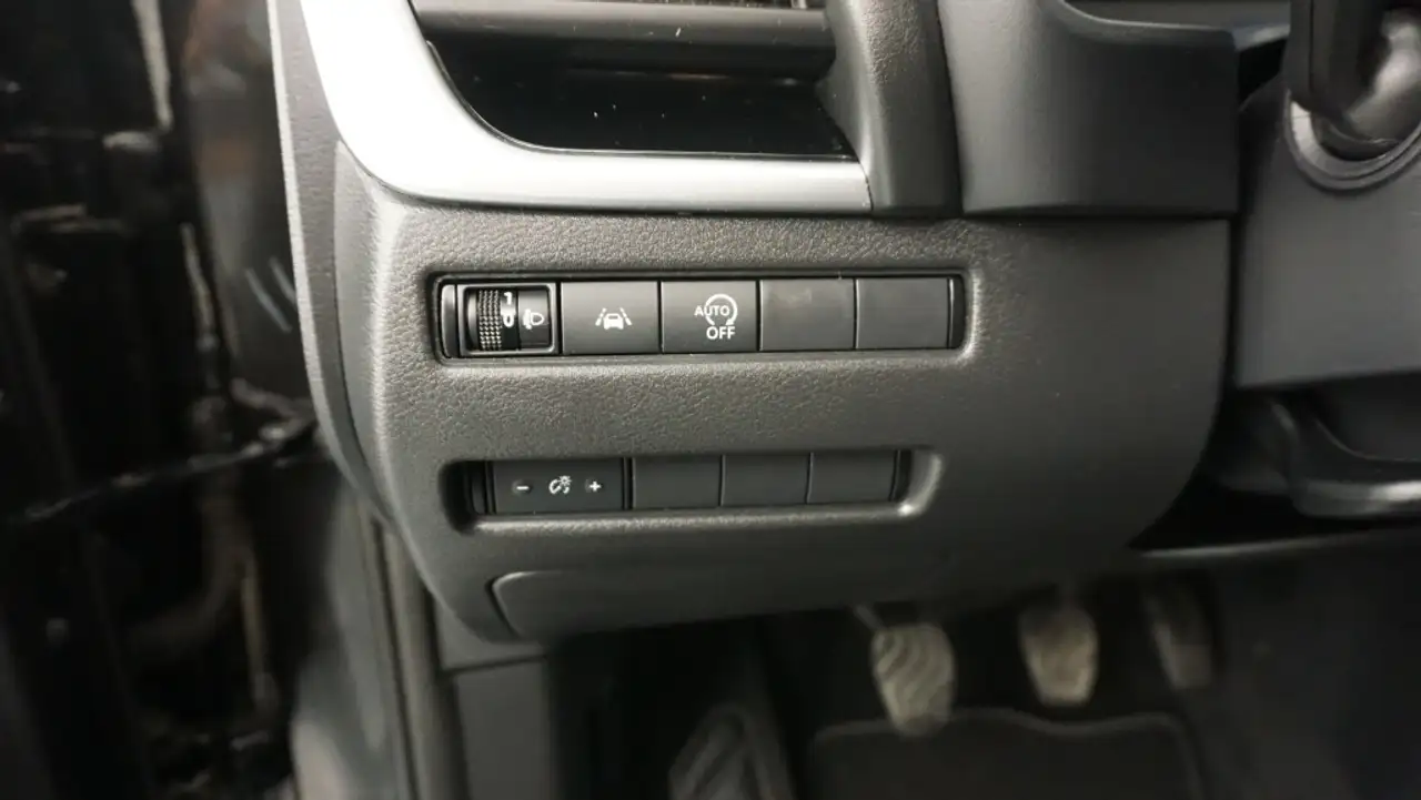 Nissan Qashqai 1.3 DIG-T MHEV 103KW N-CONNECTA 140 5P — Galerie du véhicule 11