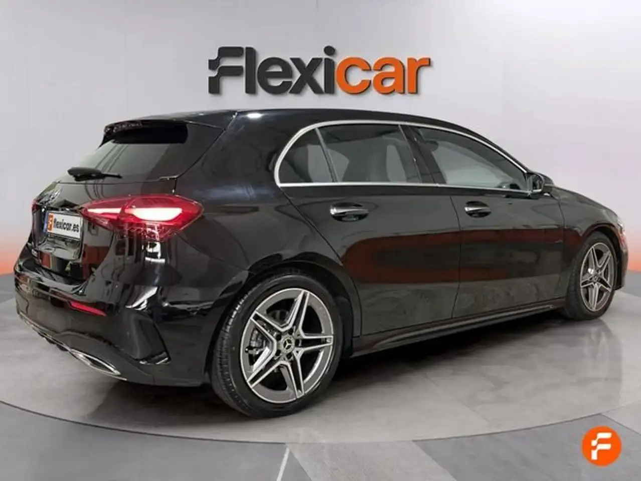 Mercedes-Benz A 180 d — معرض صور السيارة 8